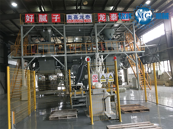 使用膩?zhàn)臃墼O(shè)備遇到這些，請(qǐng)及時(shí)聯(lián)系技術(shù)人員